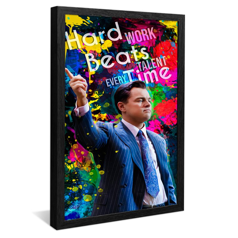 moldura preta vertical preta e amadeirado