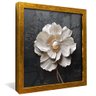 quadro floral branco em pasto no fundo preto dourado reflexo