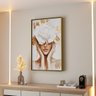 1 quadro mulher rosa branca