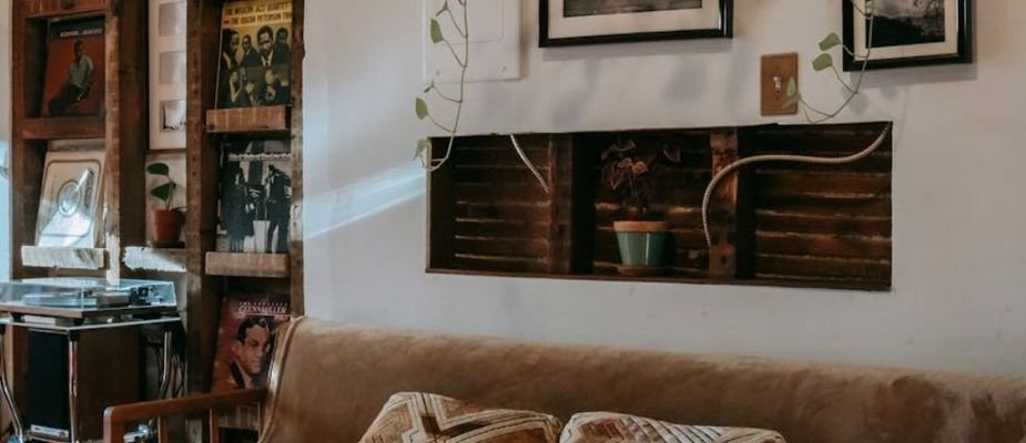 Quadro para sala de jantar: como escolher? Dicas para valorizar o ambiente e criar um espaço acolhedor Quadro para sala de jantar: como escolher? Dicas para valorizar o ambiente e criar um espaço acolhedor